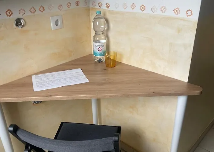 Experience Peace And Quiet Enjoy Space *